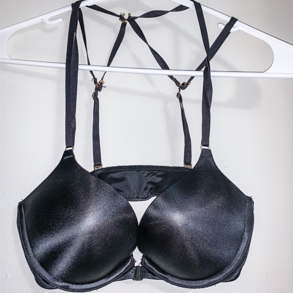 Victoria Secret Plunge front close Bra 34B